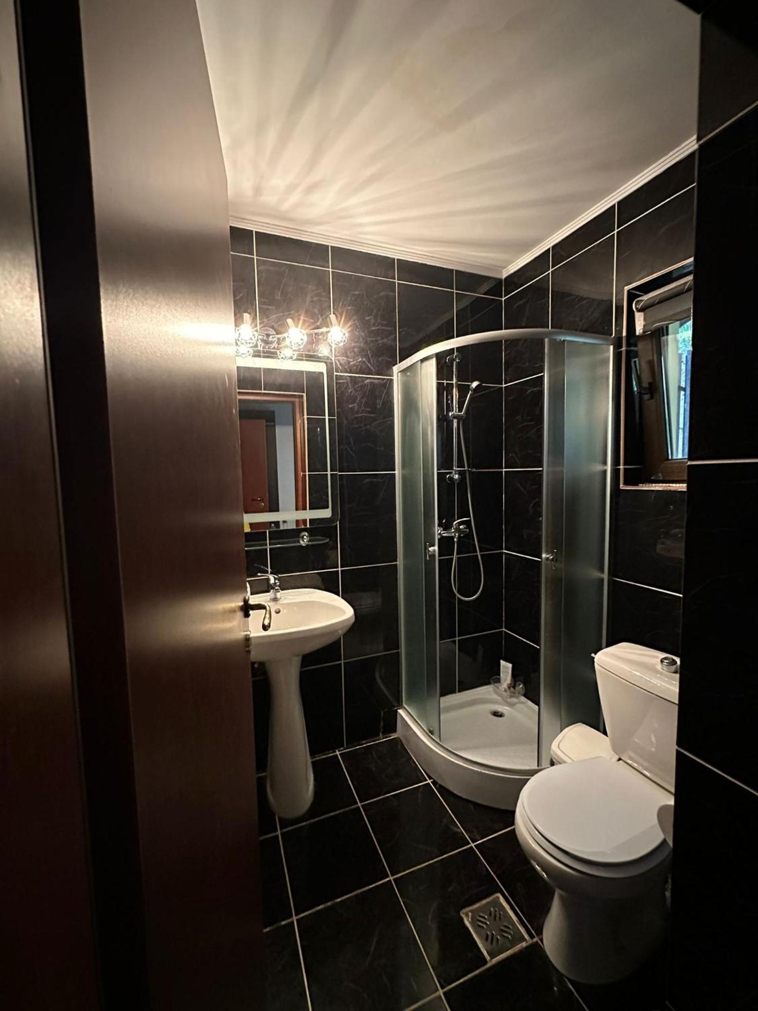 Ollie'S Mountain Chalet Buşteni Dış mekan fotoğraf